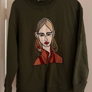 ZARA Size Medium Womens Sweatshirt Embroidered Face Graphic Top Green